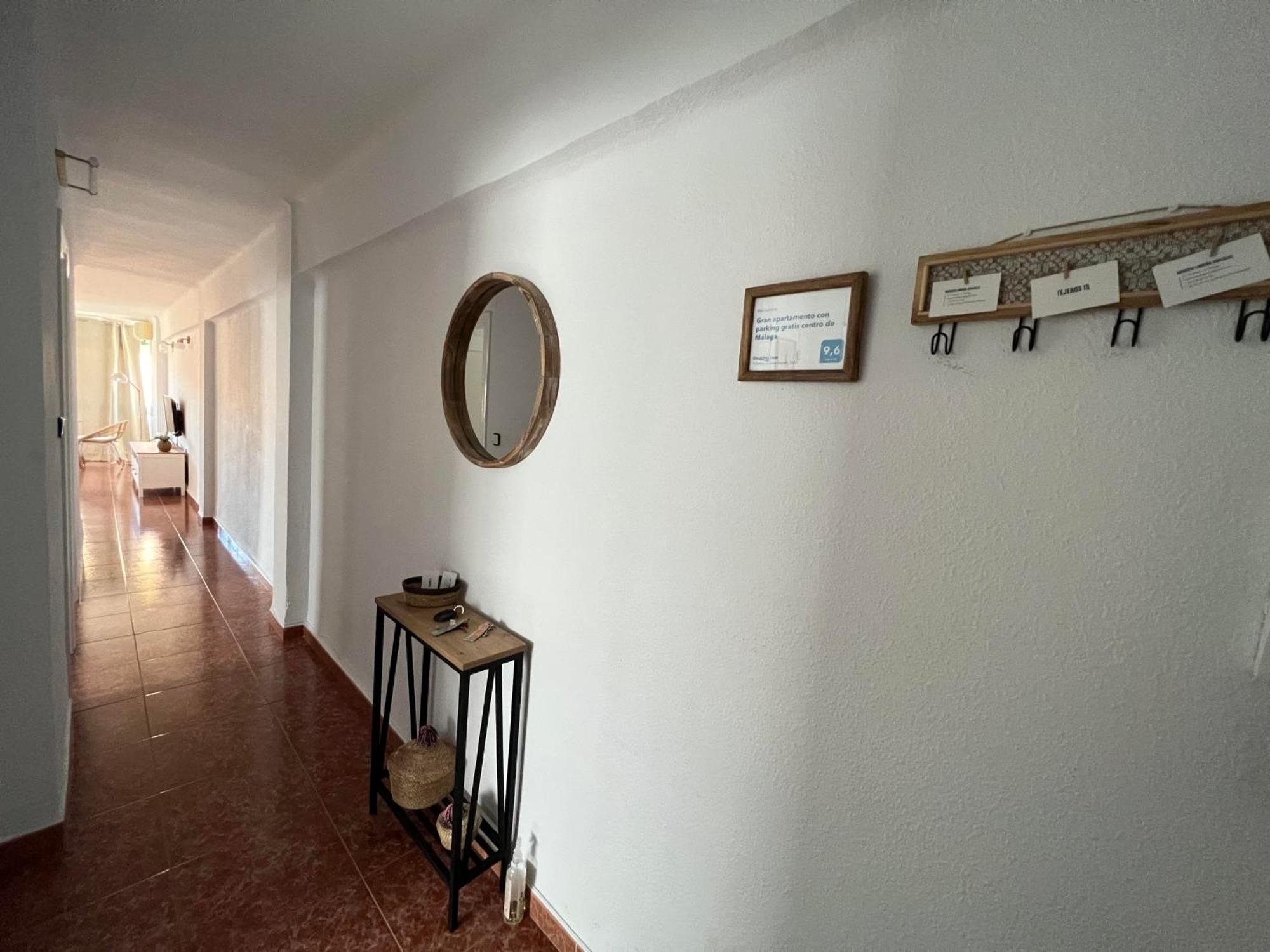 Gran Apartamento Con Parking Gratis Centro De Malaga Ngoại thất bức ảnh
